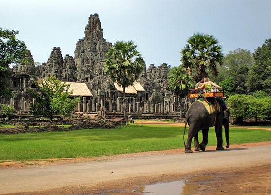 attraction-Angkor Thom Elephant Rides.jpg
